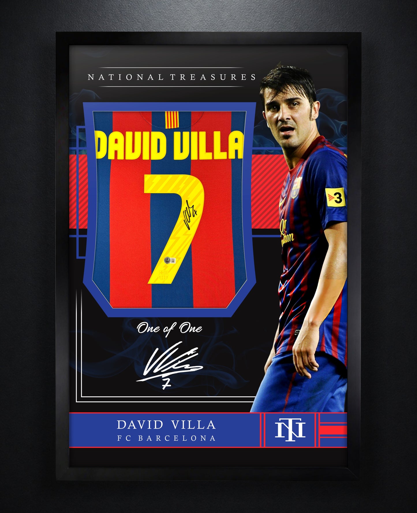 David Villa Signed FC Barcelona Nike Jersey Framed Beckett COA - Photo of frame