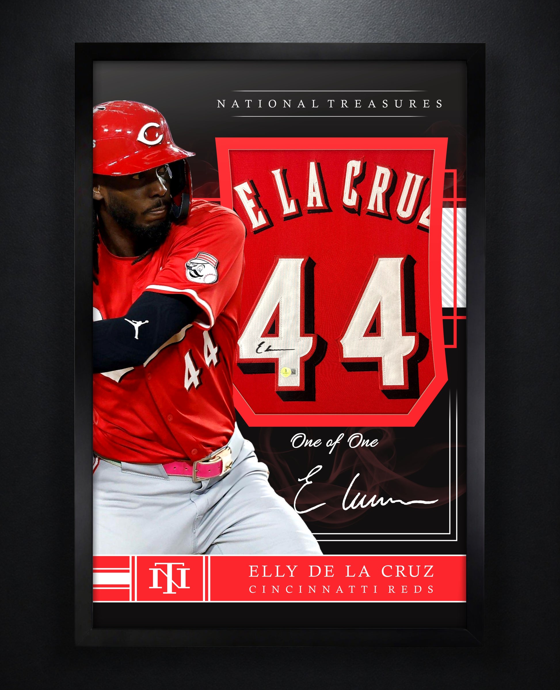 Elly De La Cruz Signed Cincinnati Reds Jersey Framed Beckett COA - Photo of frame