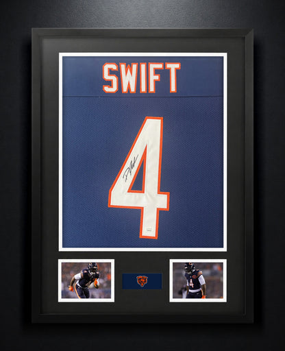 D'Andre Swift Signed Chicago Bears Jersey Framed JSA COA - Photo of frame