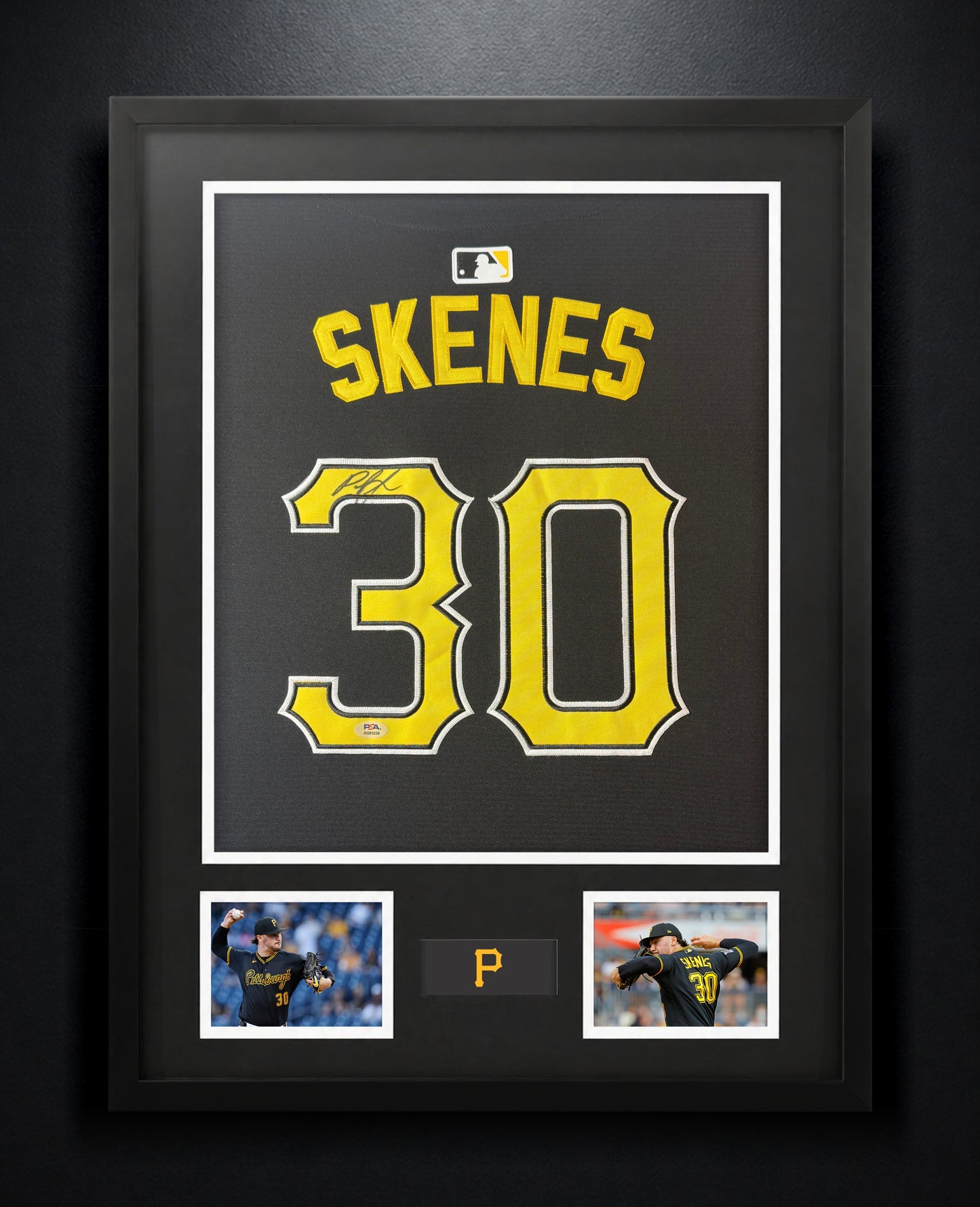 Paul Skenes Signed Pittsburgh Pirates Nike Jersey Framed PSA COA - Photo of frame