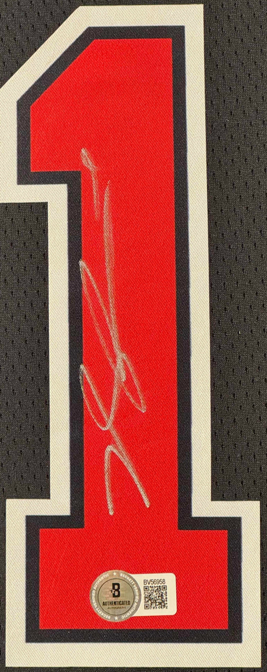Derrick Rose Signed Chicago Bulls Nike Jersey Framed Beckett COA - Close up of Number