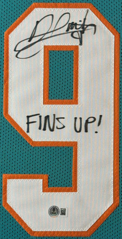 Jonnu Smith Signed Miami Dolphins Jersey Framed Beckett COA - Close up of Number