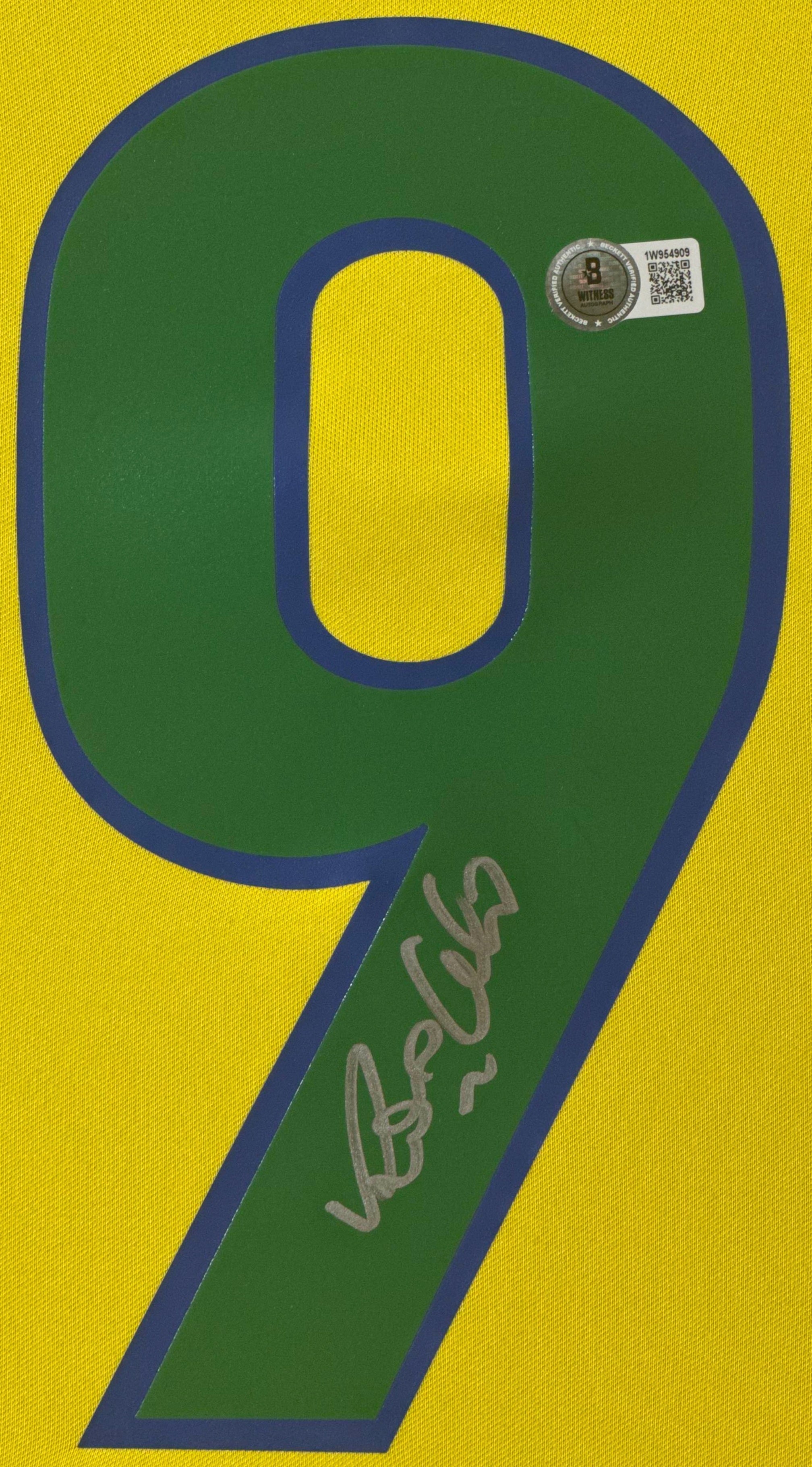 Ronaldo Nazario Signed Brazil Nike Jersey Framed Beckett COA - Close up of Number