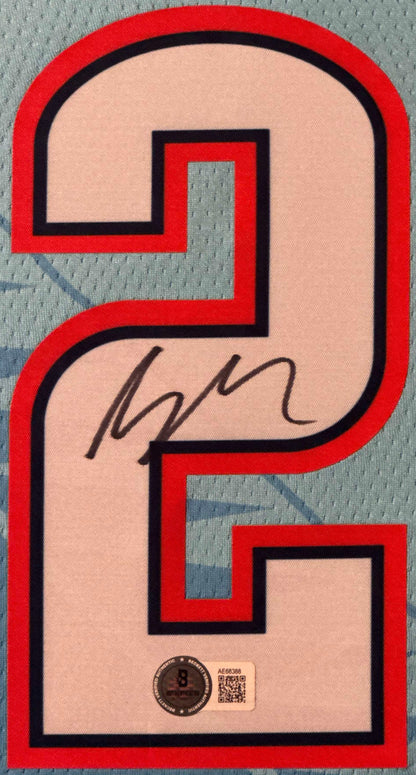 Shai Gilgeous-Alexander Signed Oklahoma City Thunder Nike Jersey Framed Beckett COA - Close up of Number