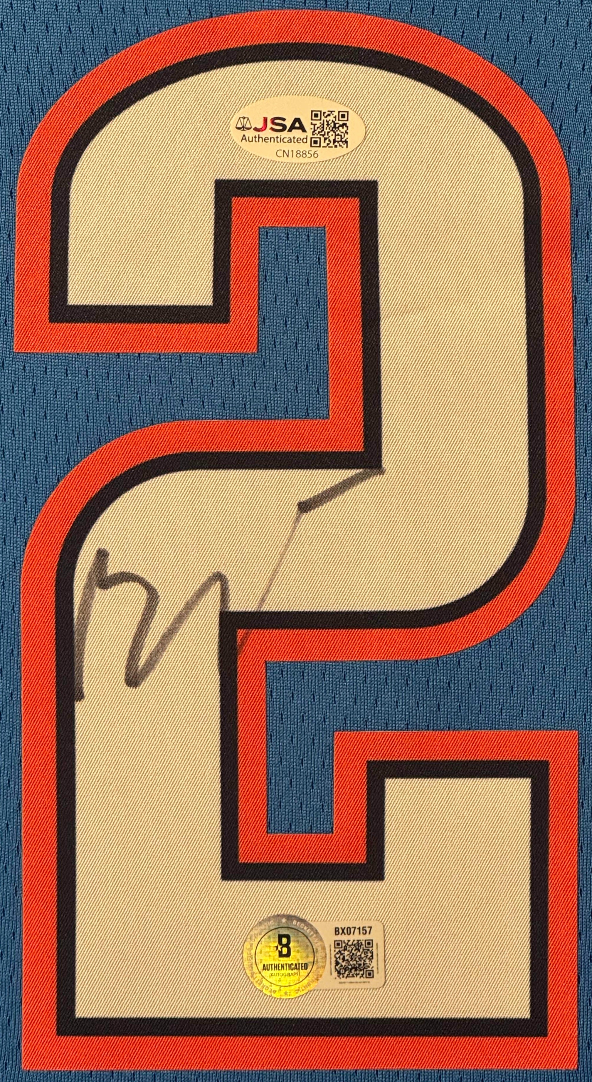 Shai Gilgeous-Alexander Signed Oklahoma City Thunder Nike Jersey Framed Beckett & JSA COA - Close up of Number