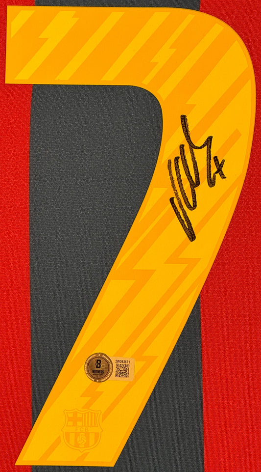 David Villa Signed FC Barcelona Nike Jersey Framed Beckett COA - Close up of Number