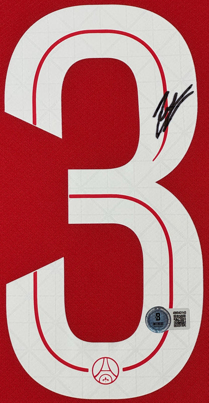 Warren Zaire-Emery Signed PSG Nike Jersey Framed Beckett COA - Close up of Number
