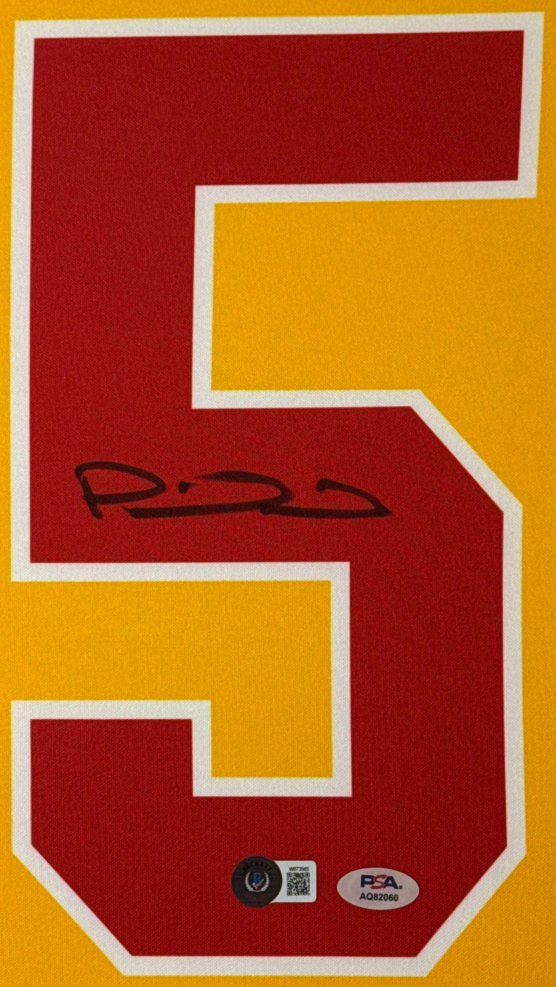 Patrick Mahomes Signed Kansas City Chiefs Nike Jersey Framed Beckett & PSA COA - Close up of Number