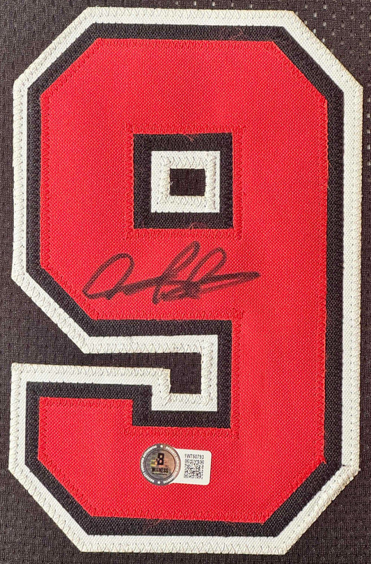 Dennis Rodman Signed Chicago Bulls Jersey Framed Beckett COA - Close up of Number