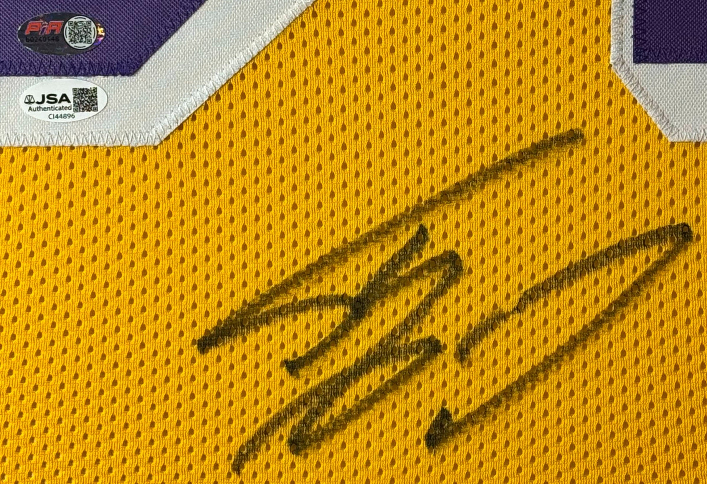 Shaquille O'Neal Signed Los Angeles Lakers Jersey Framed JSA & PIA COA - Close up of Number