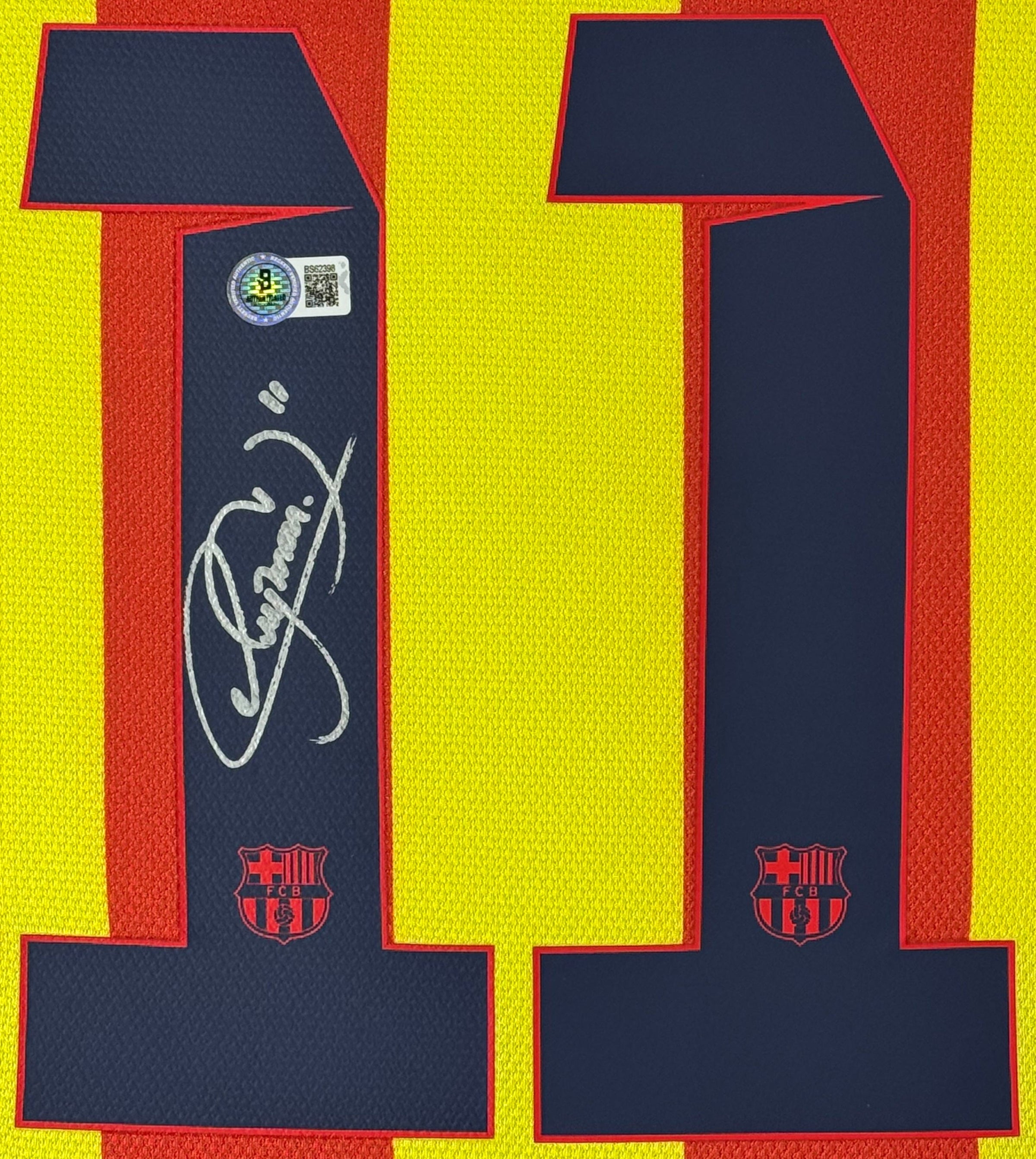 Neymar Jr Signed FC Barcelona Jersey Framed Beckett COA - Close up of Number