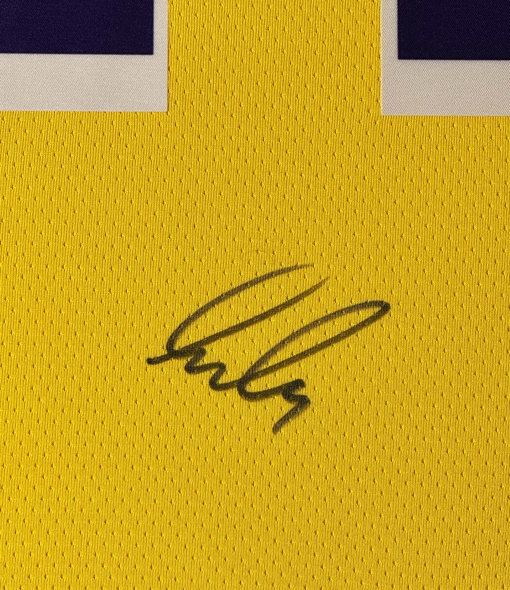 Luka Doncic Signed Los Angeles Lakers Nike Jersey Framed VIDEO PROOF + GRAD LOA - Close up of Number
