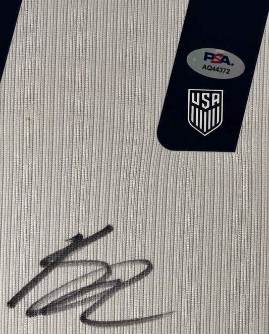 Brendan Aaronson Signed United States of America Nike Jersey Framed PSA COA - Close up of Number