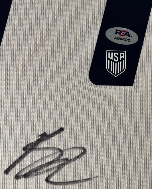 Brenden Aaronson Signed United States of America Nike Jersey Framed PSA COA - Close up of Number