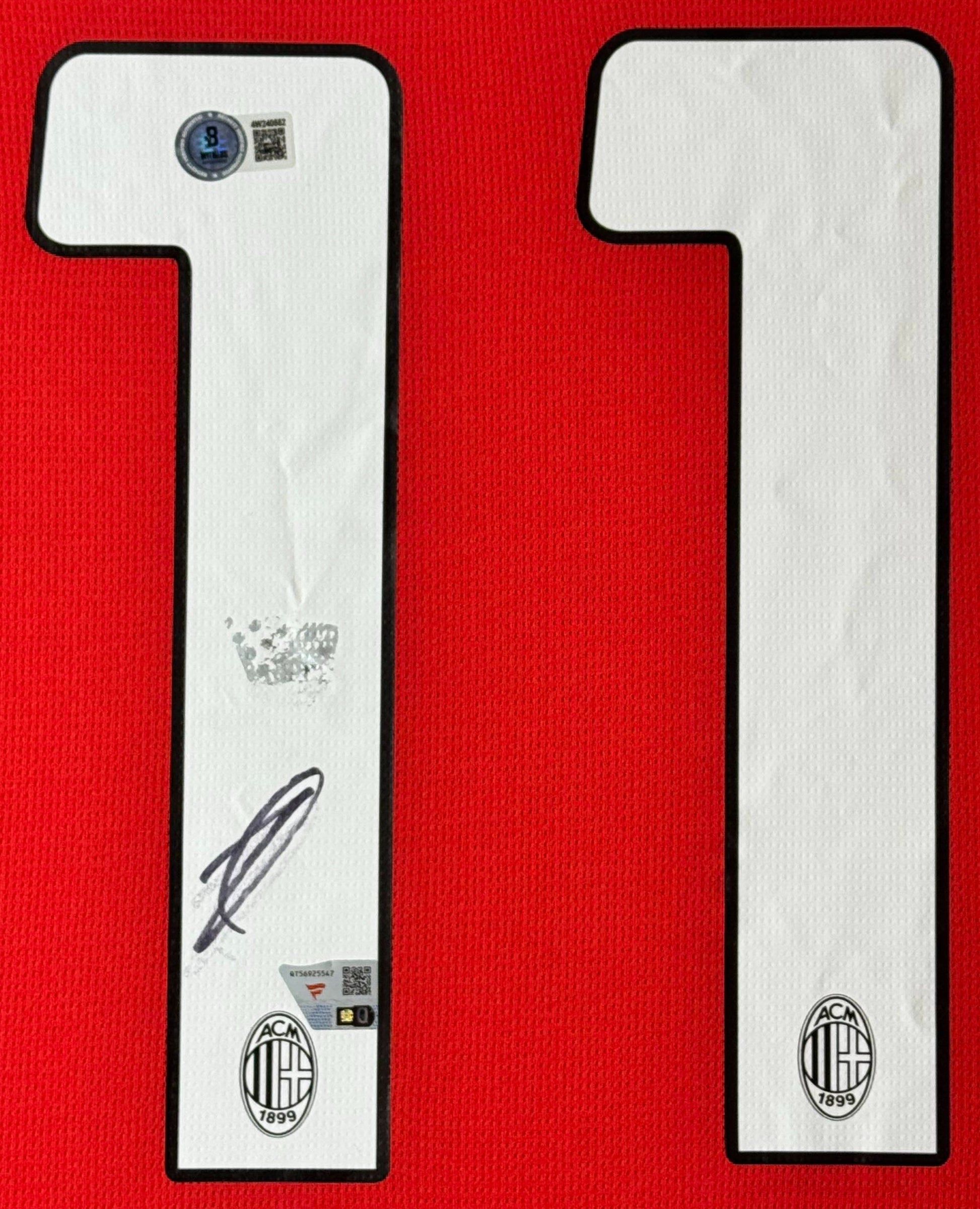 Zlatan Ibrahimović Signed AC Milan Puma Jersey Framed Fanatics & Beckett COA - Close up of Number