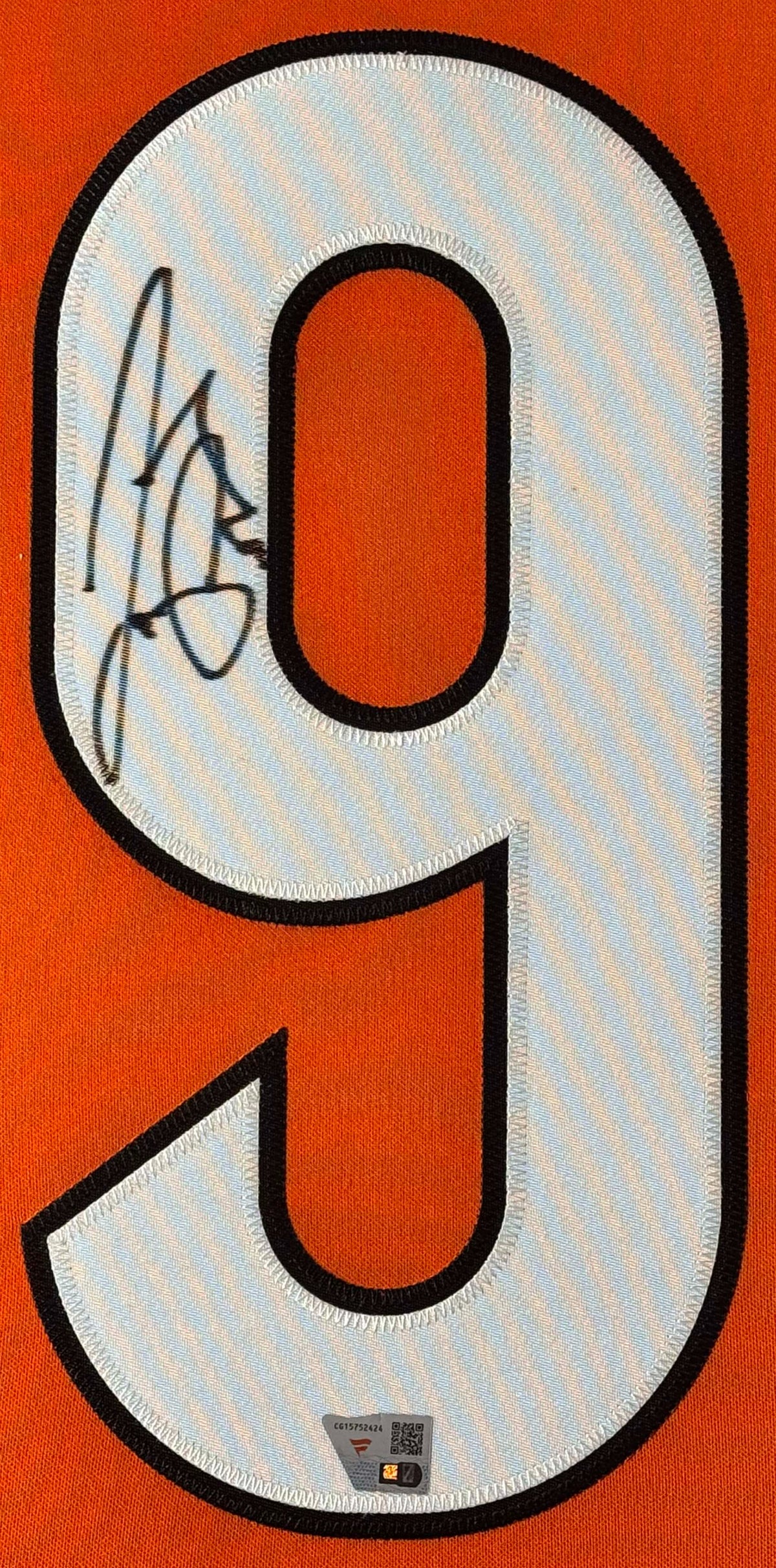 Joe Burrow Signed Cincinnati Bengals Nike Jersey Framed Fanatics COA - Close up of Number